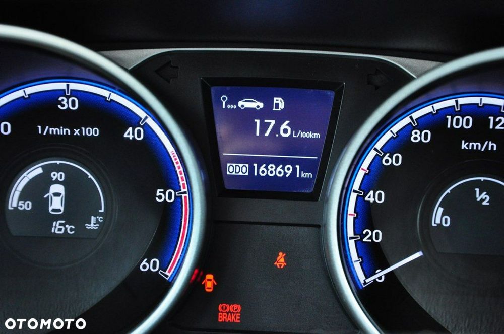 Hyundai ix35 - 25
