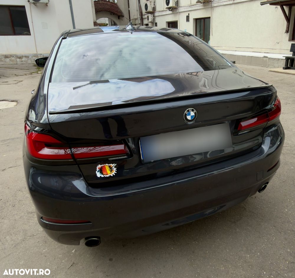 BMW Seria 5 530i xDrive Aut. - 4