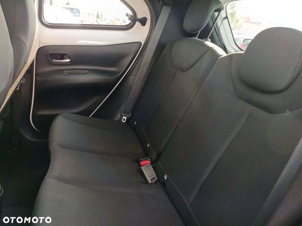 Toyota Aygo X - 14
