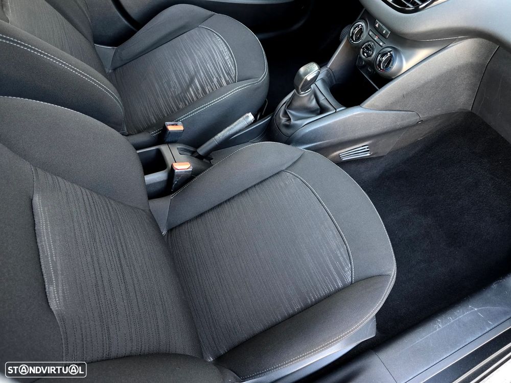 Peugeot 208 HDi 68 Access - 20