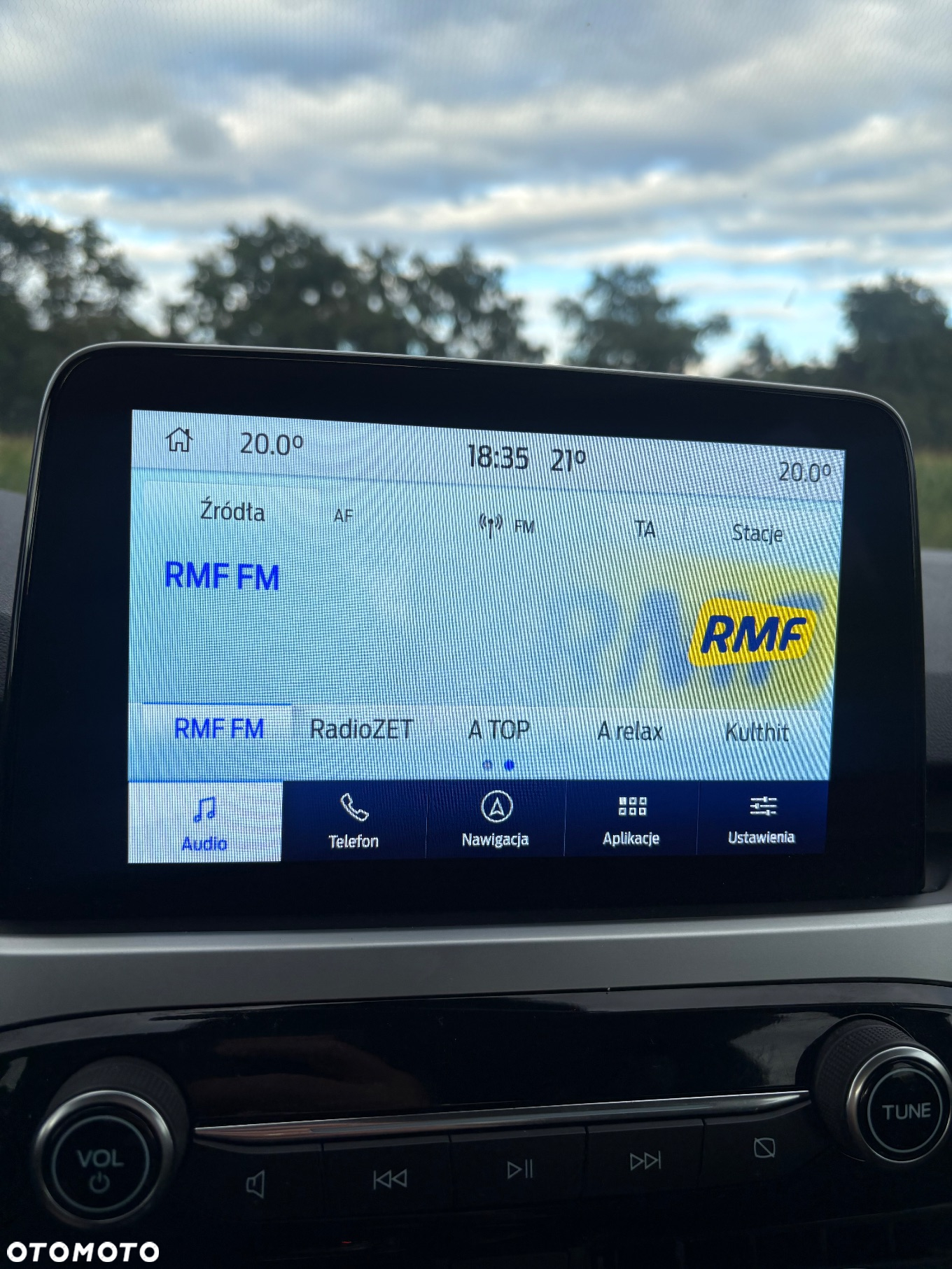 Ford Kuga - 23