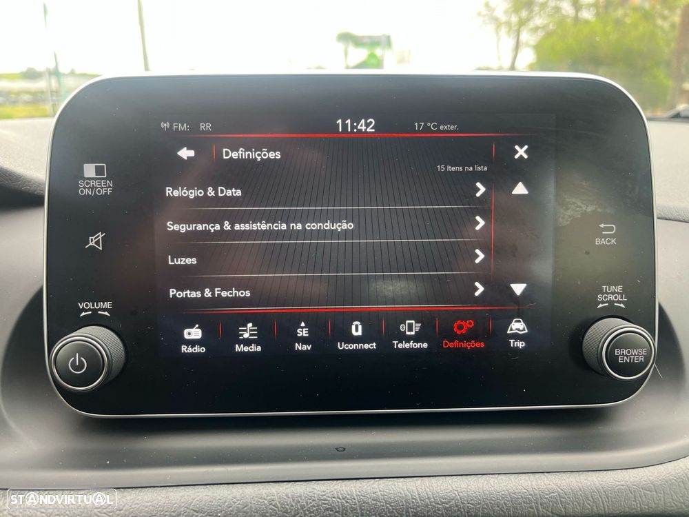 Fiat Tipo Station Wagon 1.3 M-Jet Lounge - 41