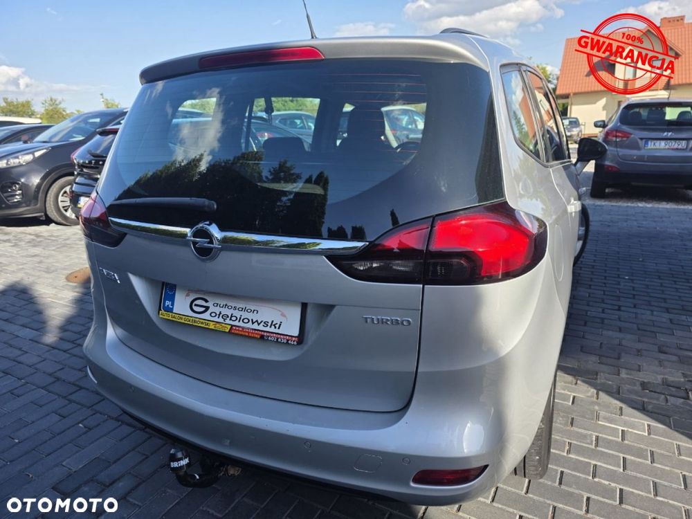 Opel Zafira - 10