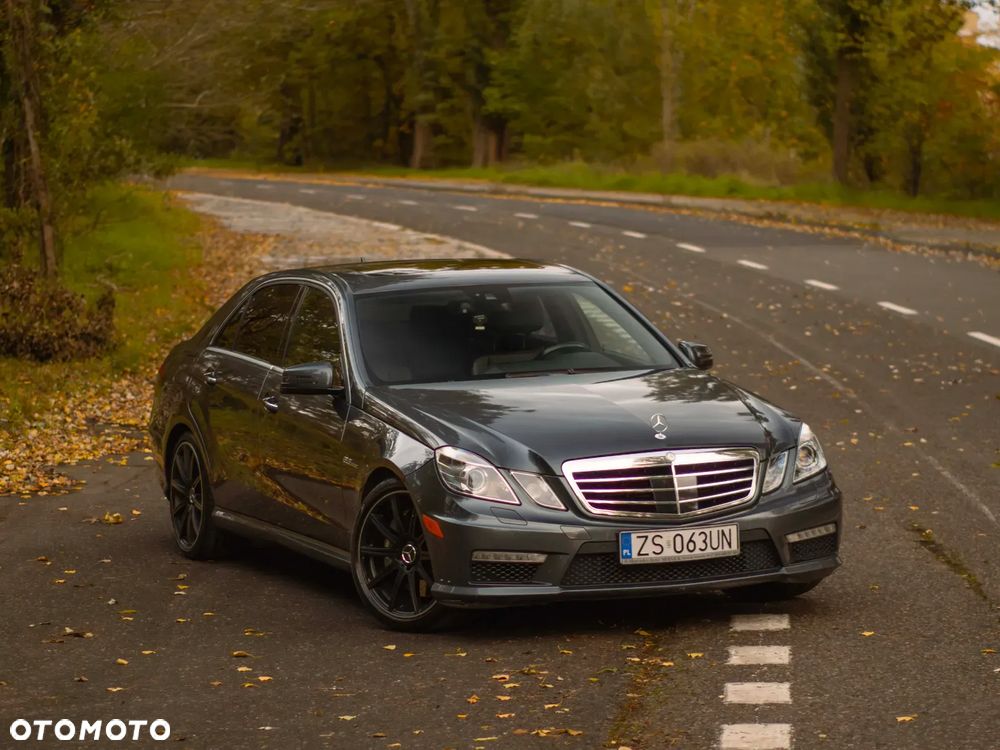 Mercedes-Benz Klasa E 63 AMG AMG Speedshift 7G-MCT - 1