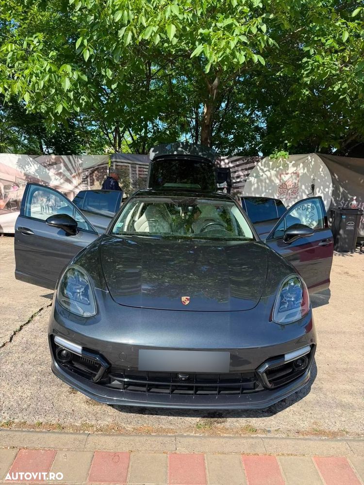 Porsche Panamera 4S - 8