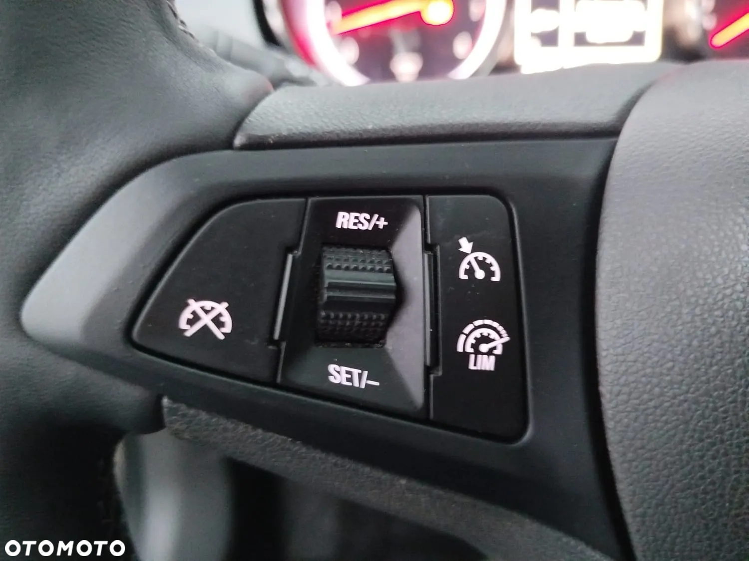 Opel Astra 1.4 Turbo Sports Tourer Dynamic - 12
