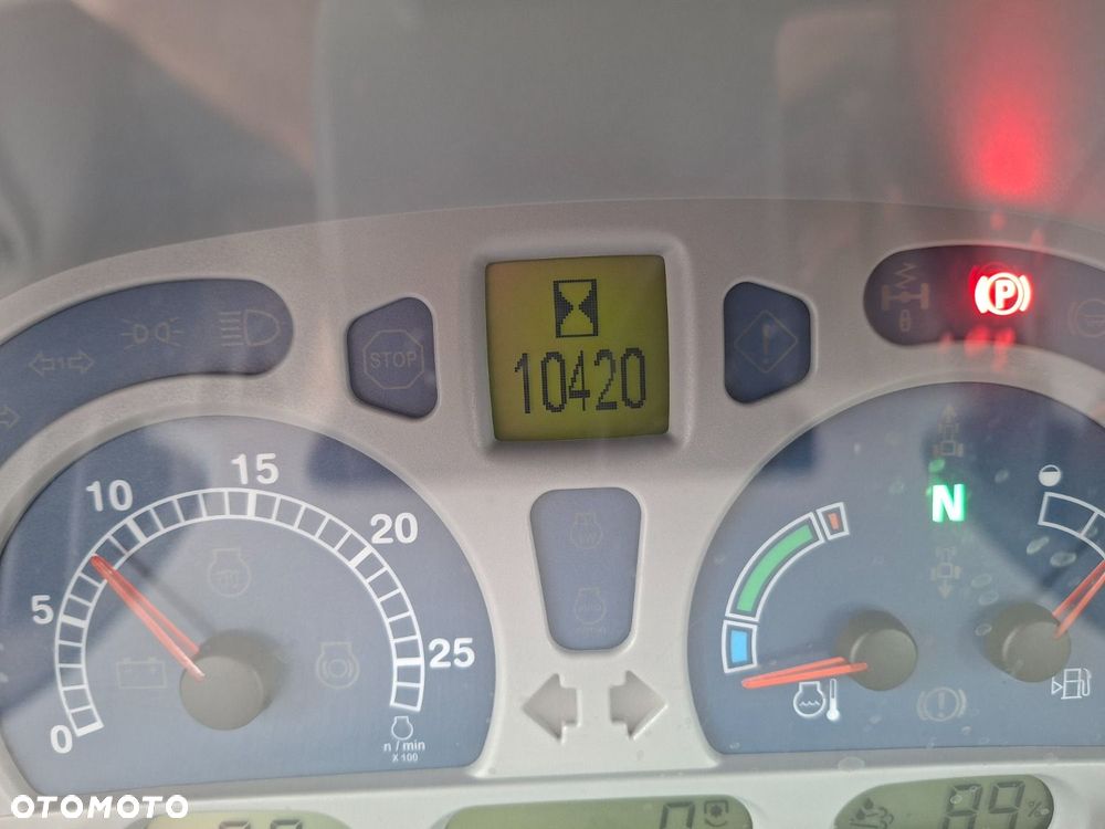 New Holland T7.200 4X4 - 18