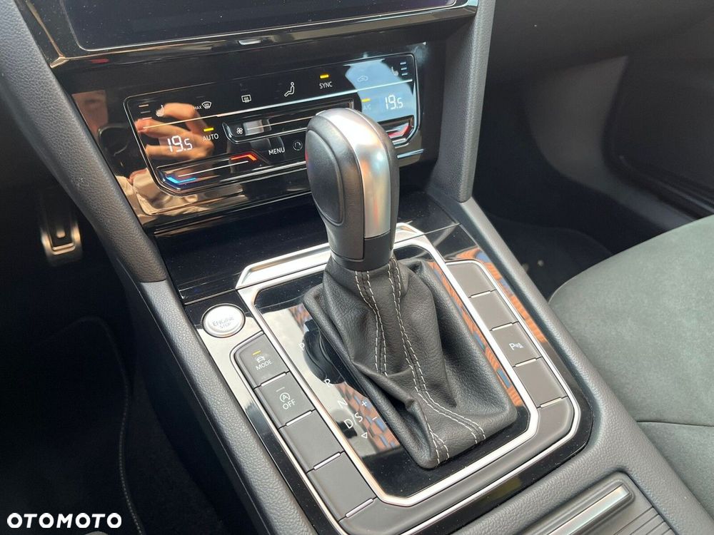 Volkswagen Arteon 2.0 TSI R-Line DSG - 20
