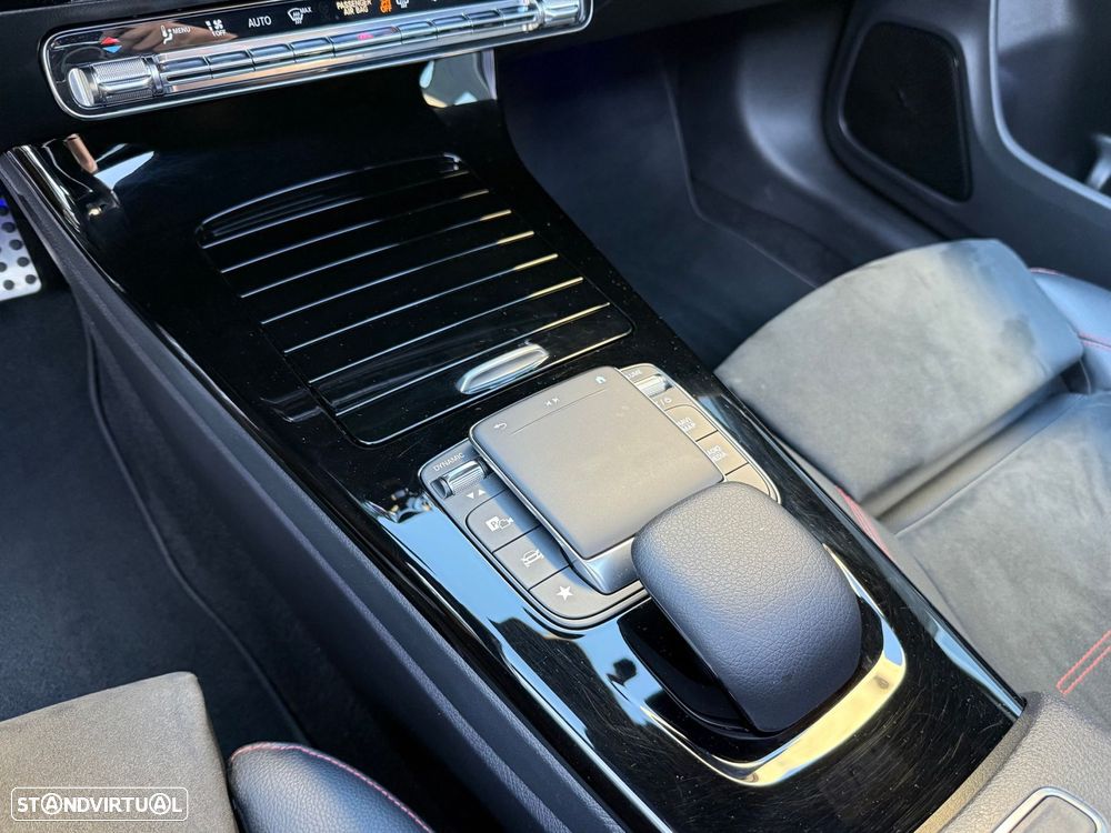 Mercedes-Benz CLA 250 e AMG Line - 17