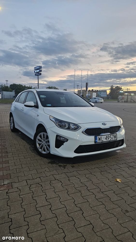 Kia Ceed 1.4 L Business Line - 3