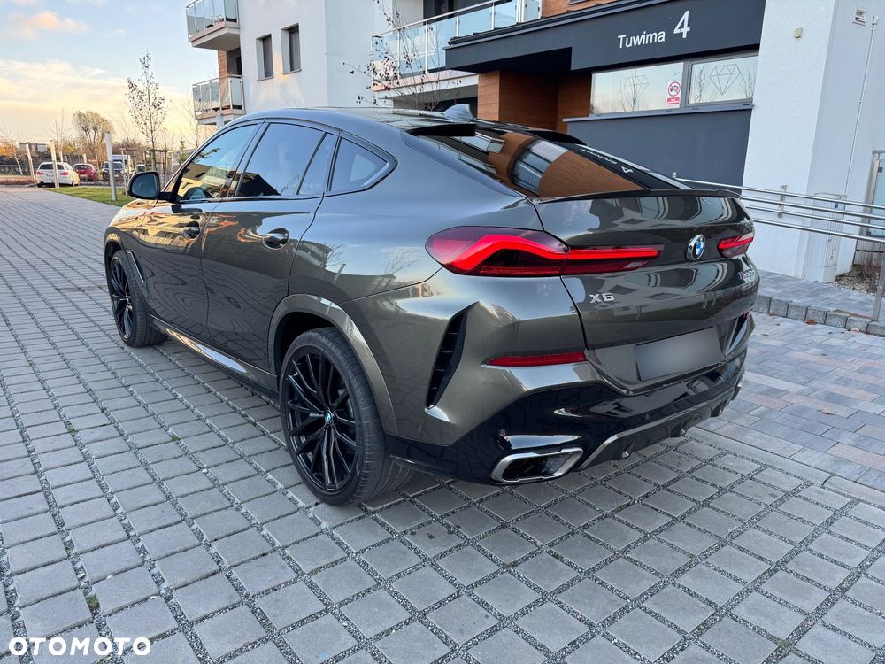 BMW X6 - 10
