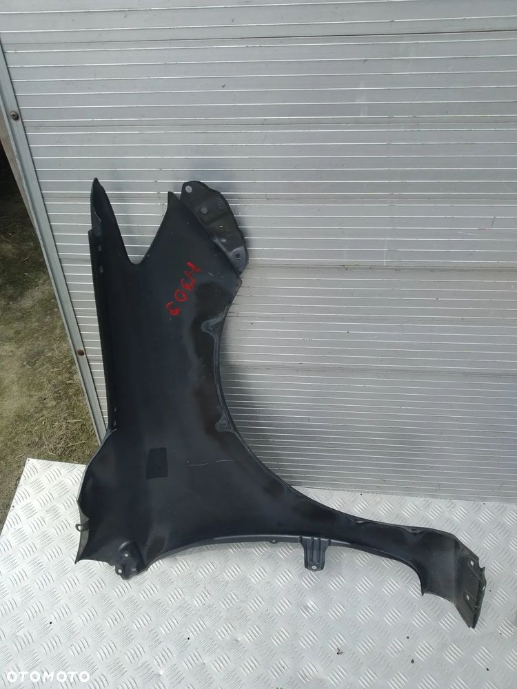 F354/F357/F371/F680/F748/H309/H327/H351/H501 BŁOTNIK LEWY TOYOTA COROLLA E15 SEDAN - 14