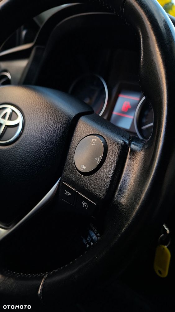 Toyota Auris 1.6 Sol - 19