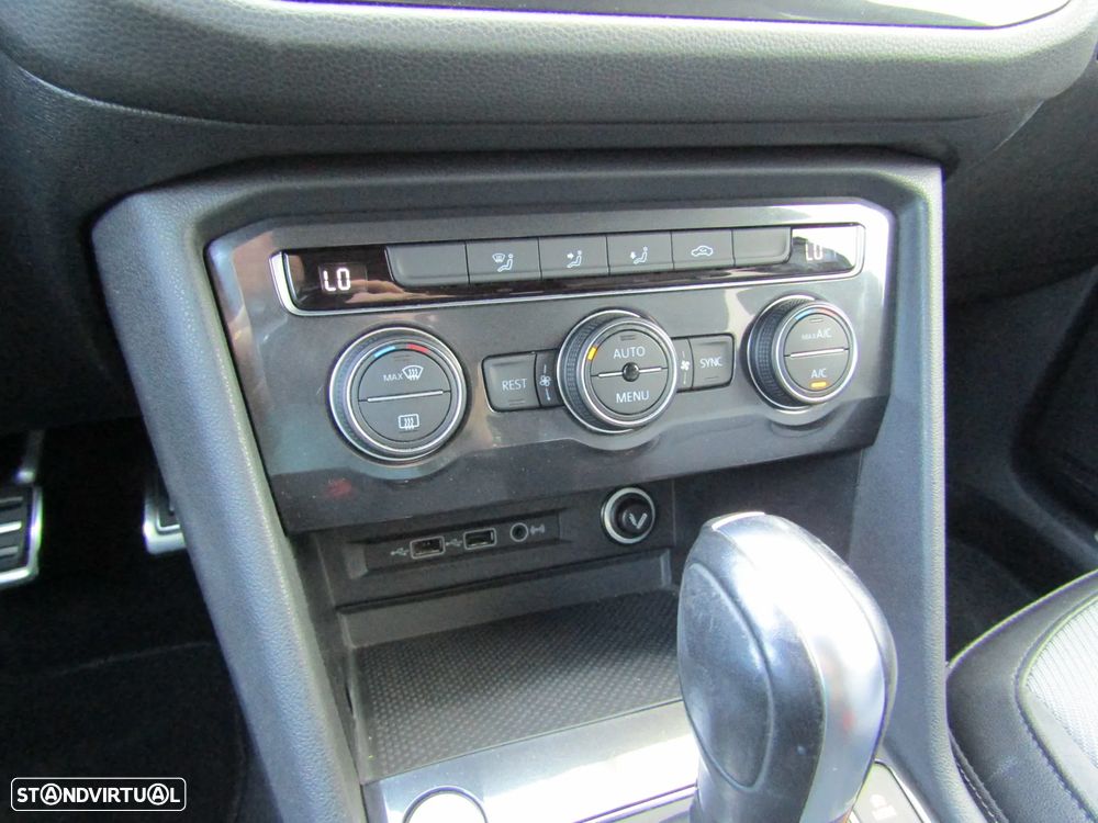 VW Tiguan Allspace 2.0 TDI Highline DSG - 16
