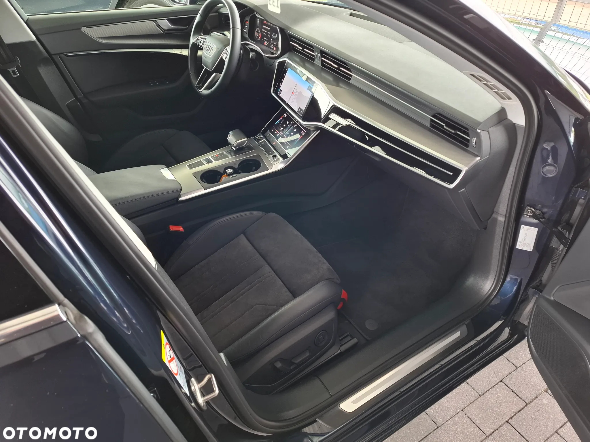 Audi A6 - 12