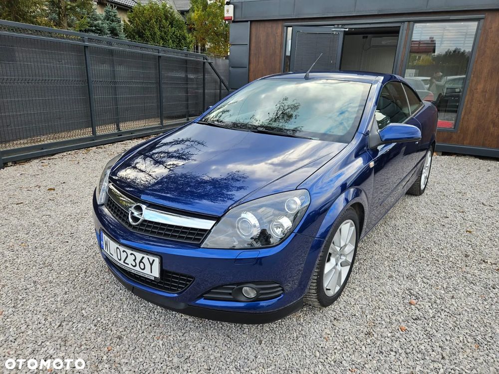 Opel Astra 1.8 Cosmo - 1