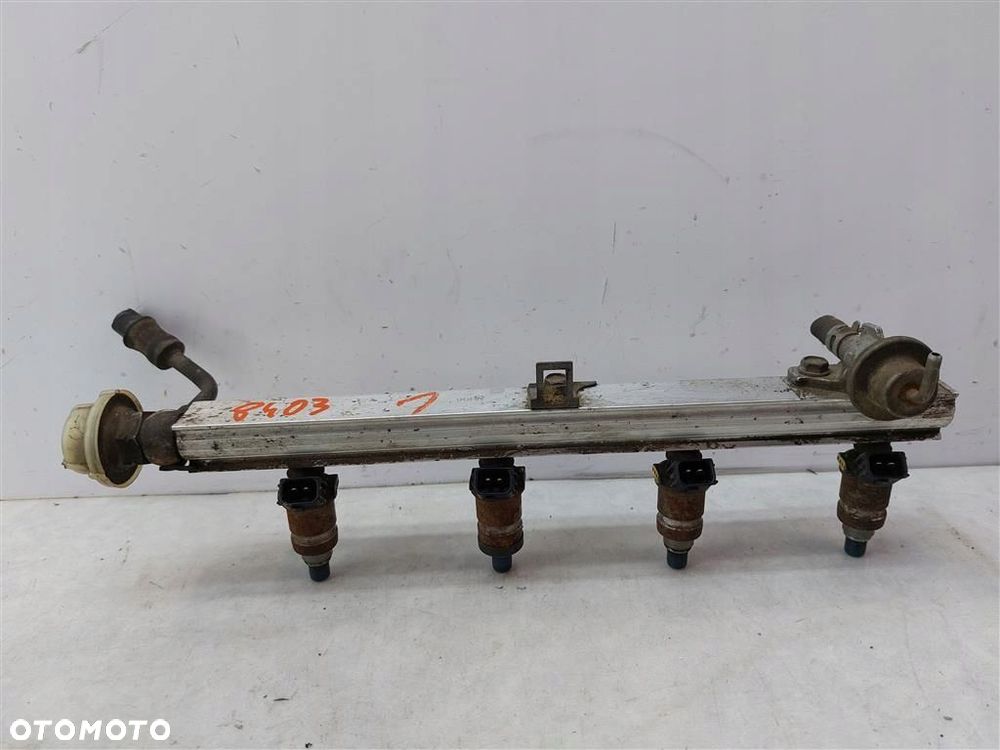Listwa wtryskowa Honda Civic VI 1995-2000 1,4 BENZYNA - 4