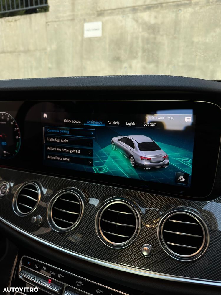 Mercedes-Benz E 300 4MATIC 9G-TRONIC AMG Line - 18