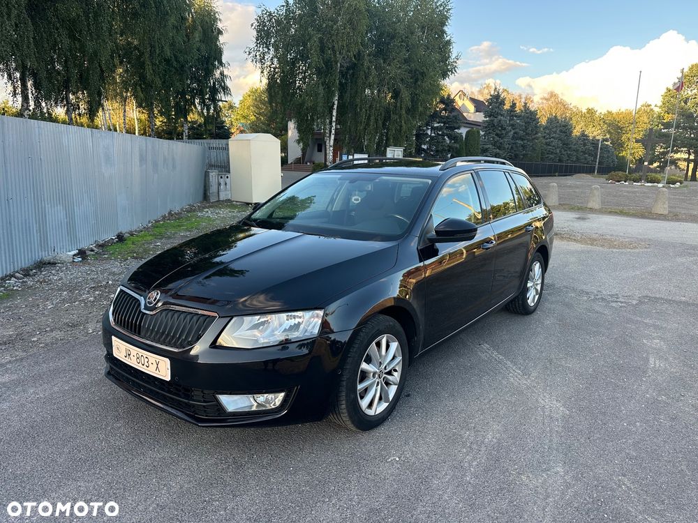 Skoda Octavia 1.6 TDI Ambition DSG - 23