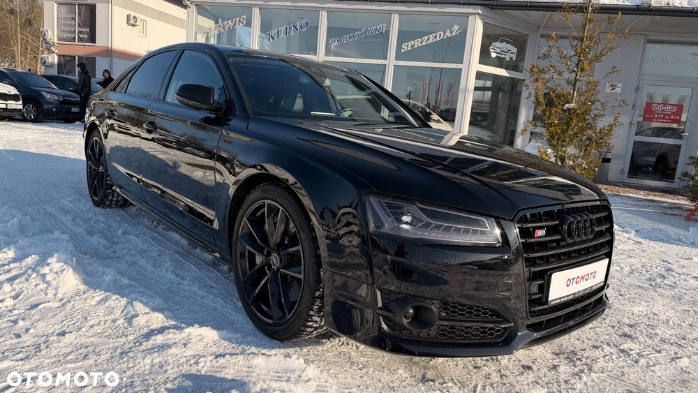 Audi S8 Plus - 2