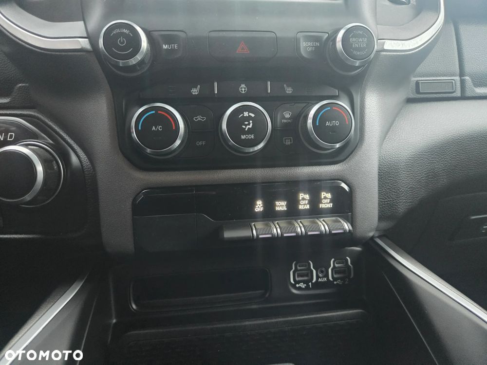 RAM 1500 Quad Cab Longbed Bighorn - 25