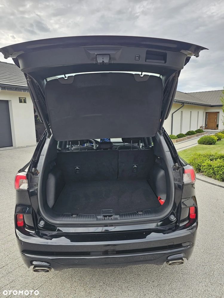 Ford Kuga 2.5 FHEV FWD ST-Line - 11