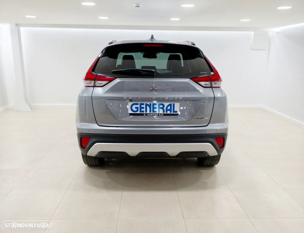 Mitsubishi Eclipse 2.4 PHEV eMotion — fotografia 4