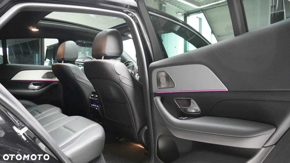 Mercedes-Benz GLE 300 d mHEV 4-Matic AMG Line - 11