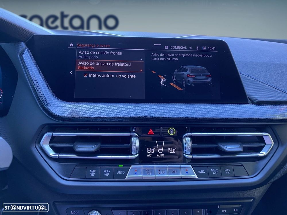 BMW 118 i Pack Desportivo M Auto - 9