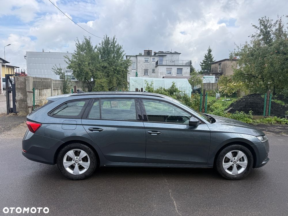 Skoda Octavia 2.0 TDI SCR Style DSG - 3