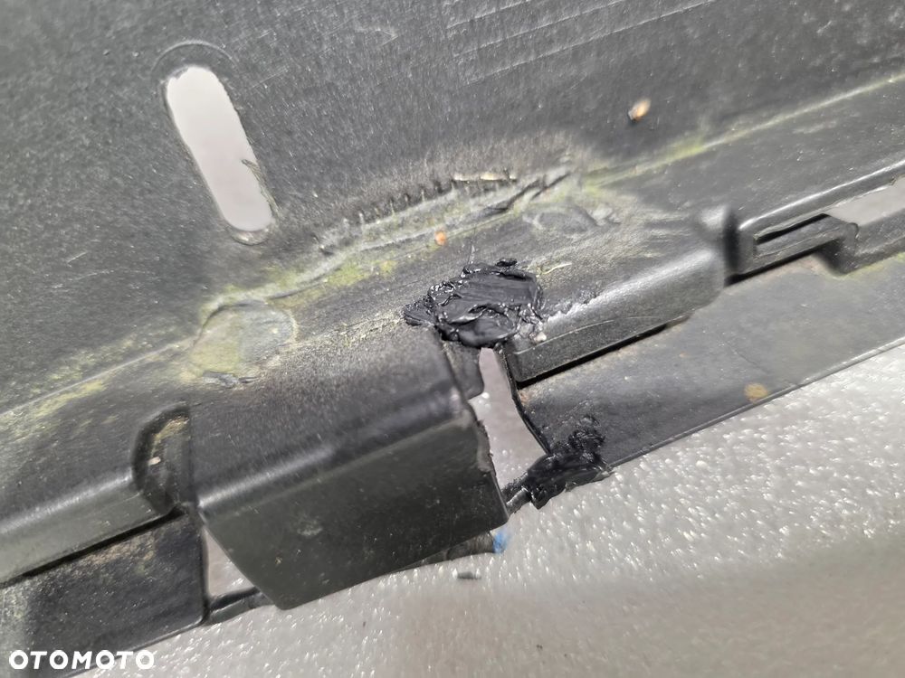 PORSCHE CAYENNE LIFT 14-18 ZDERZAK PRZEDNI PRZÓD NA SPRYSKI + 4xPDC , NR 7P5807221D , NR AUKCJI NZ1738 - 31