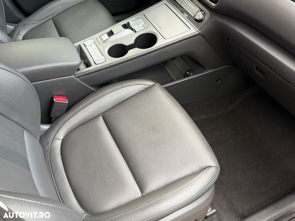 Hyundai KONA BEV 204 CP 64.8 kWh Luxury - 12