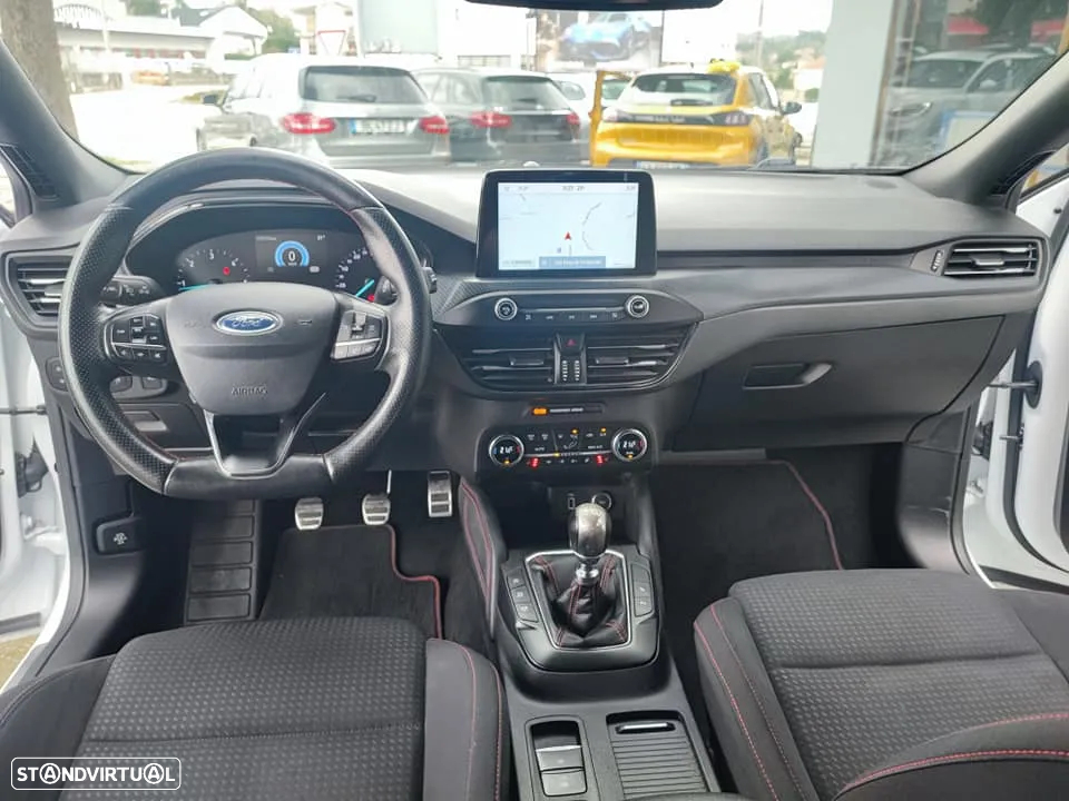 Ford Focus SW 1.5 EcoBlue S&S ST-LINE X - 18