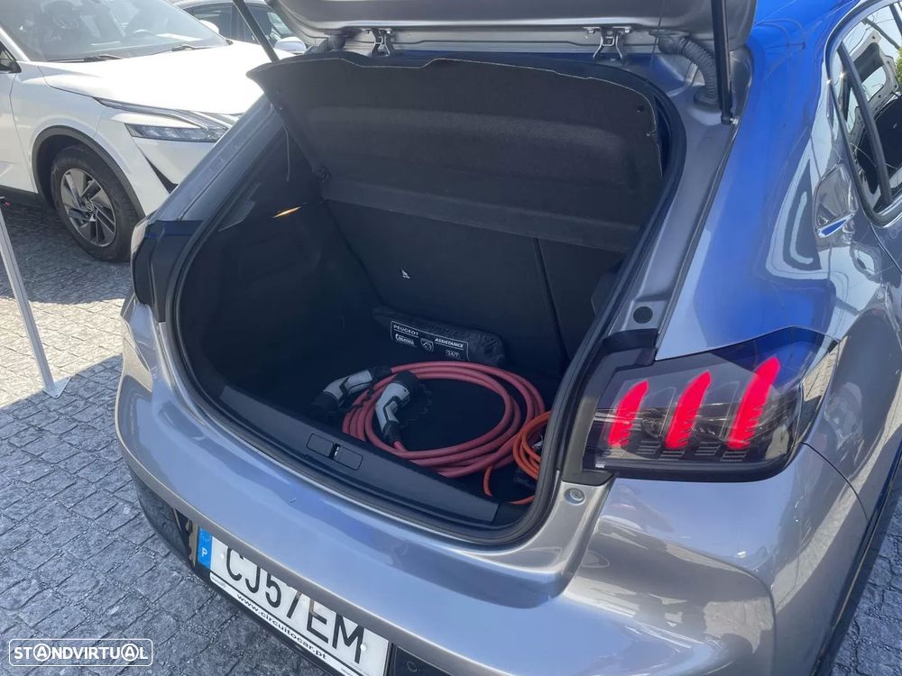 Peugeot e-208 50 kWh Allure - 25