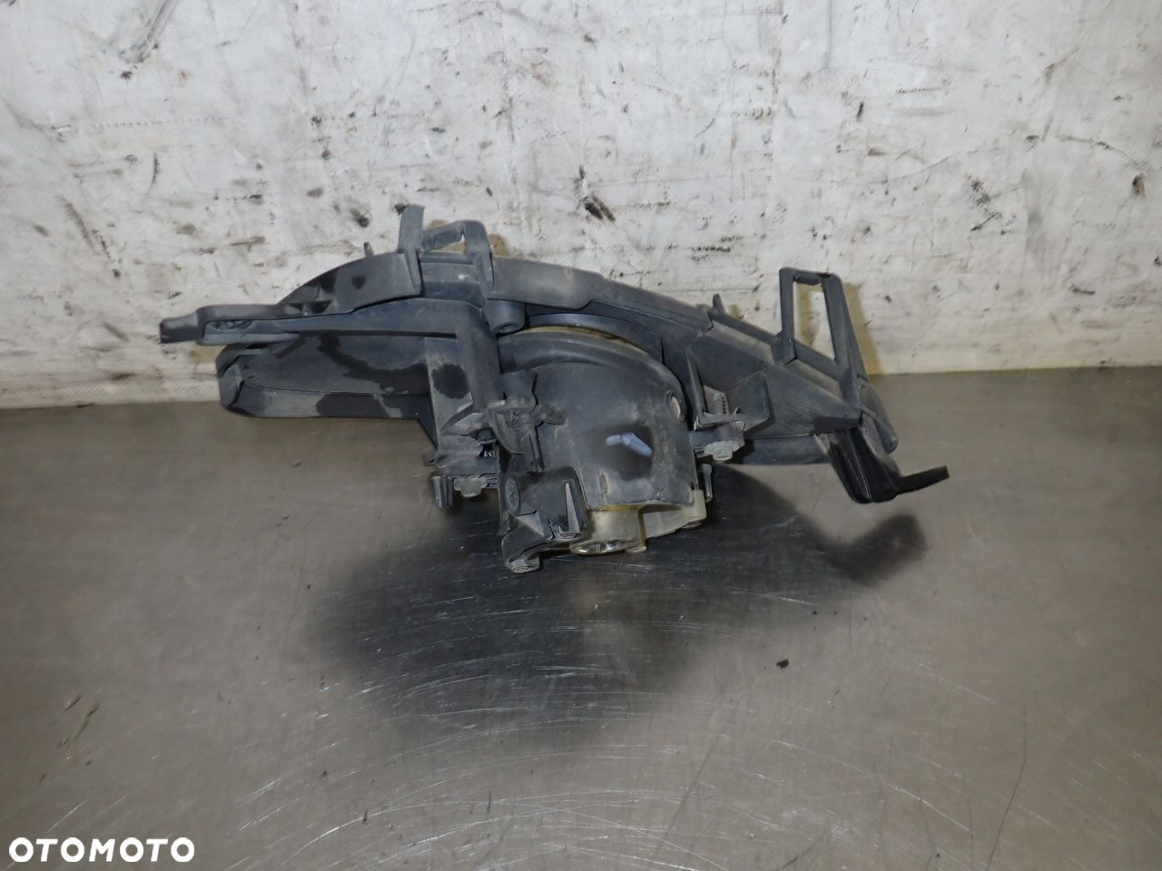HALOGEN PRAWY MERCEDES-BENZ W169 A150 1.5 - 2