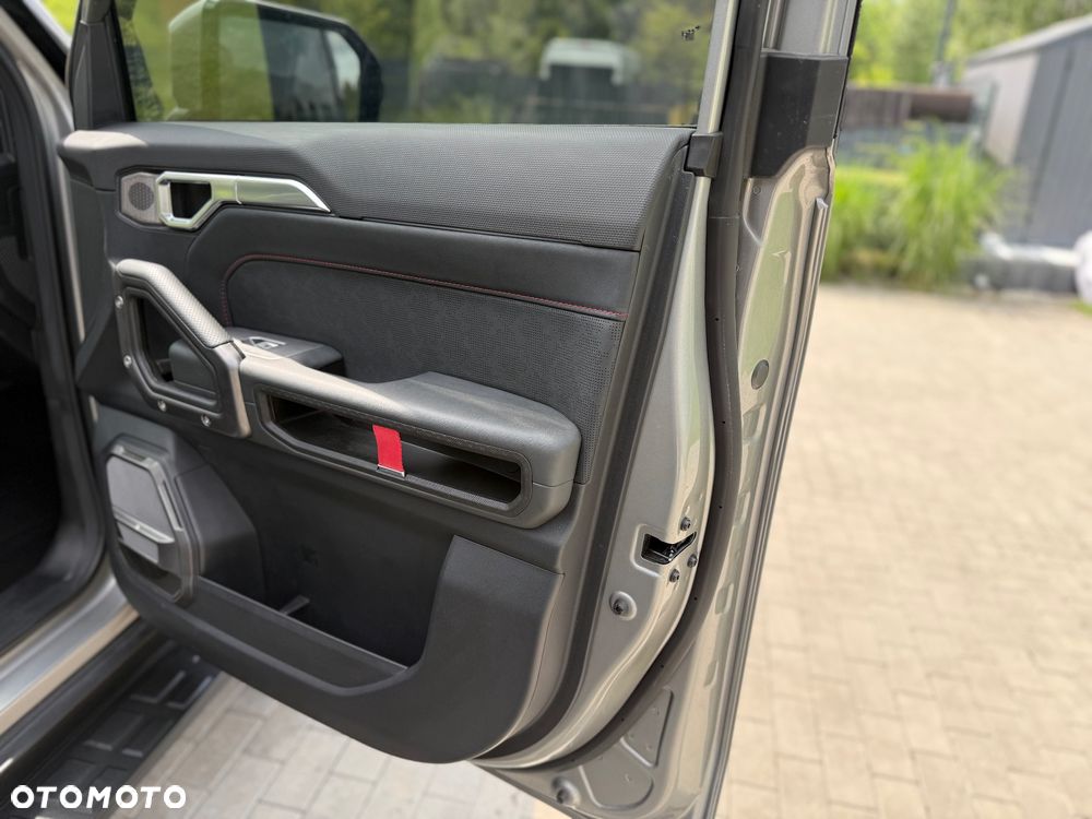 Jetour Traveller - 23