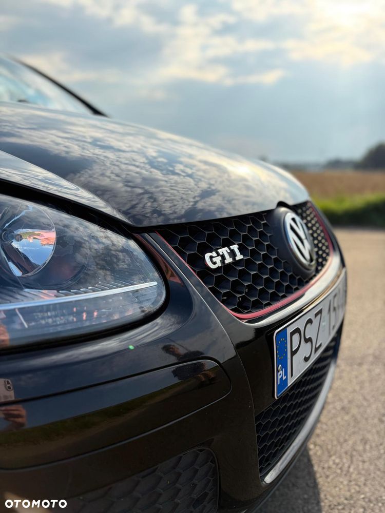 Volkswagen Golf 2.0 GTI - 9