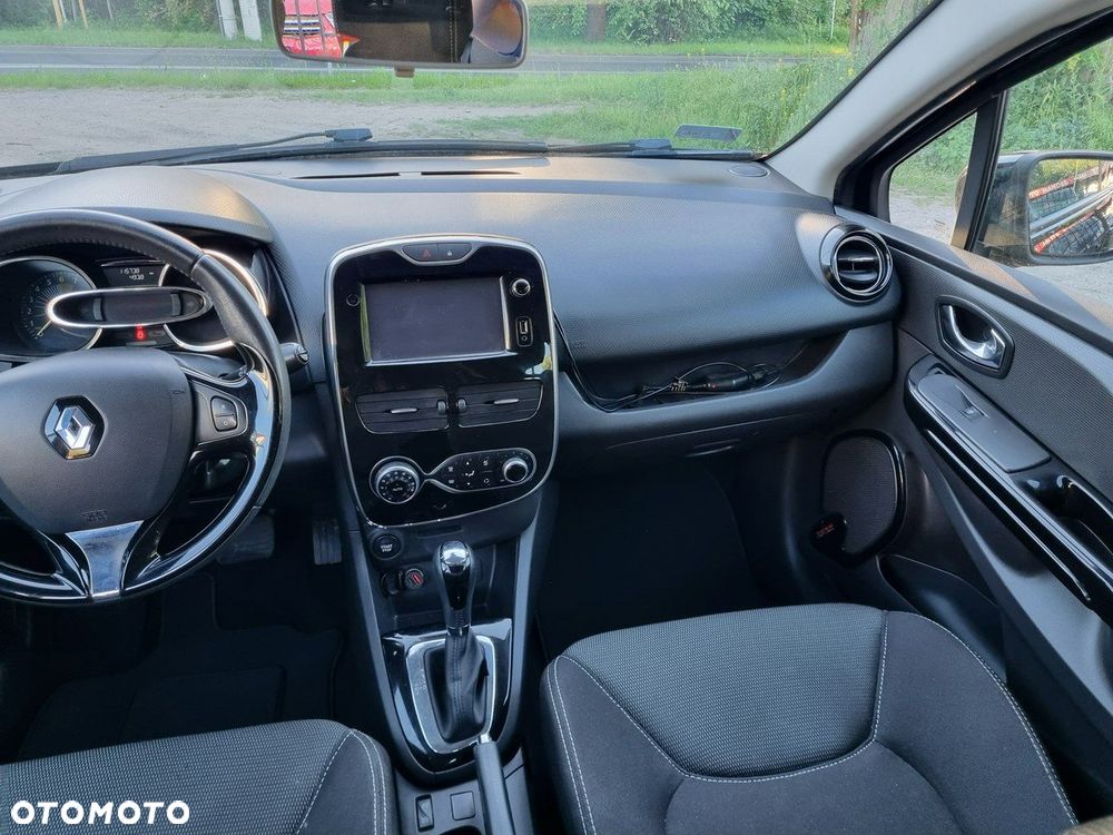 Renault Clio - 18