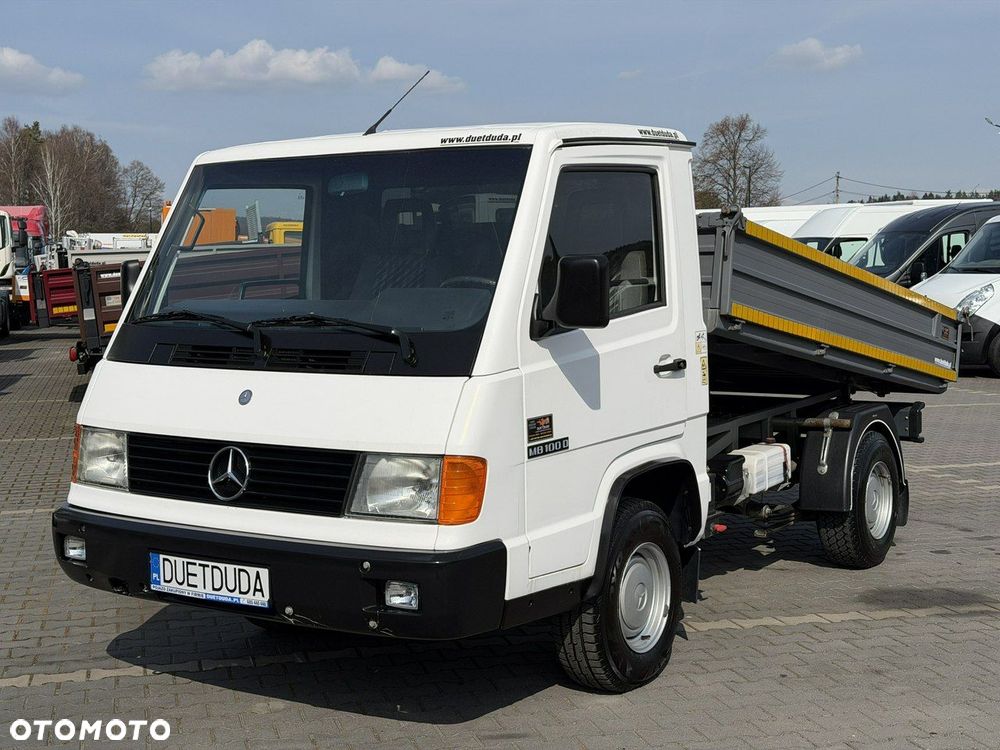 Mercedes-Benz MB 100 - 5