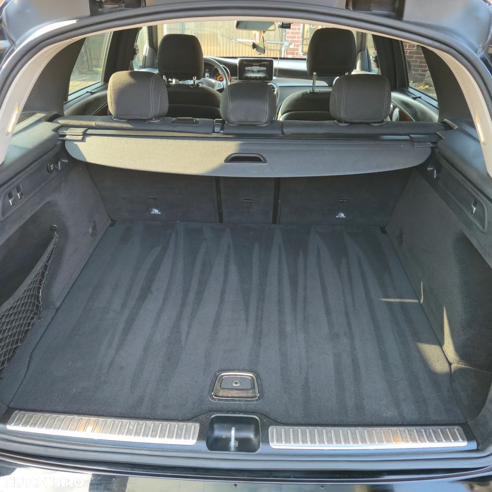 Mercedes-Benz GLC 250 d 4MATIC 9G-TRONIC - 12