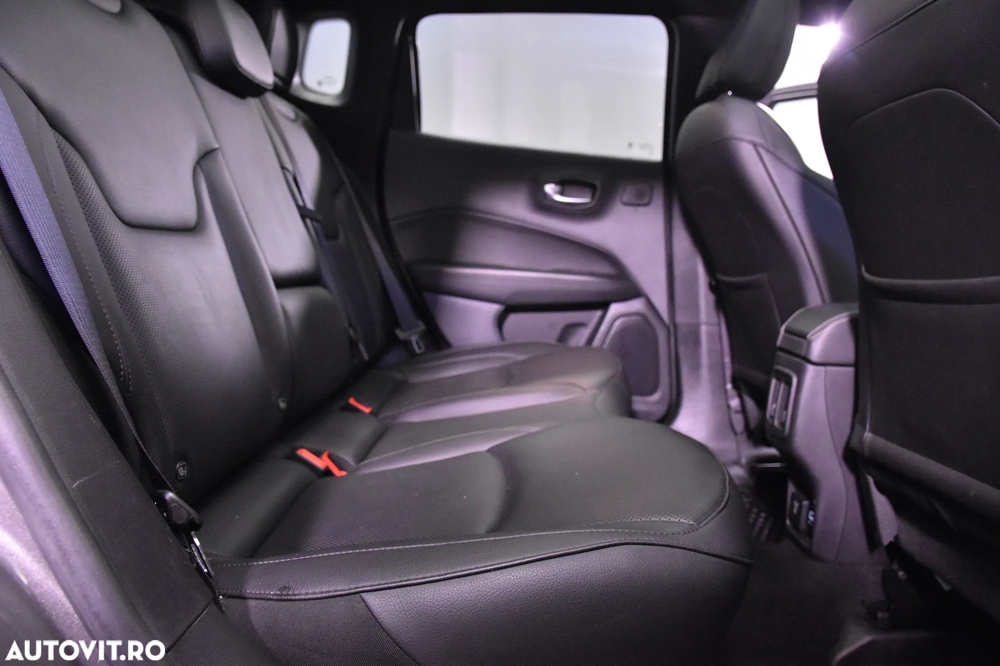Jeep Compass 1.3T 4xe AT6 PHEV S - 12