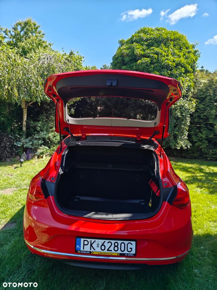 Opel Astra 1.4 T Active - 12