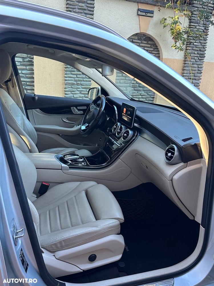 Mercedes-Benz GLC 250 d 4MATIC 9G-TRONIC Exclusive - 13