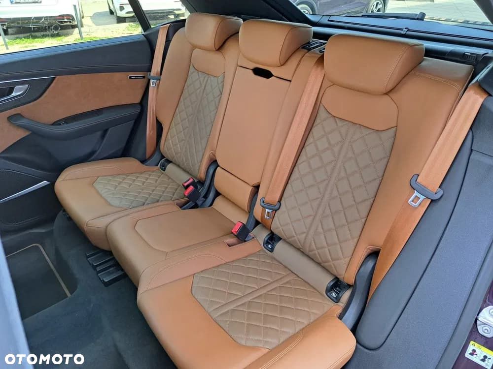 Audi SQ8 - 24