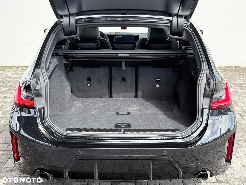 BMW Seria 3 320d xDrive M Sport - 16