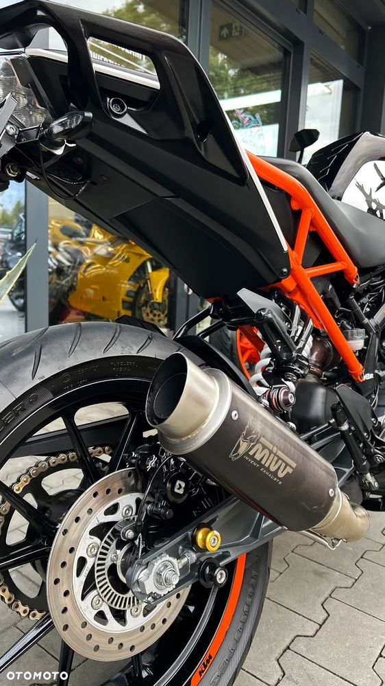 KTM Duke 125 - 35