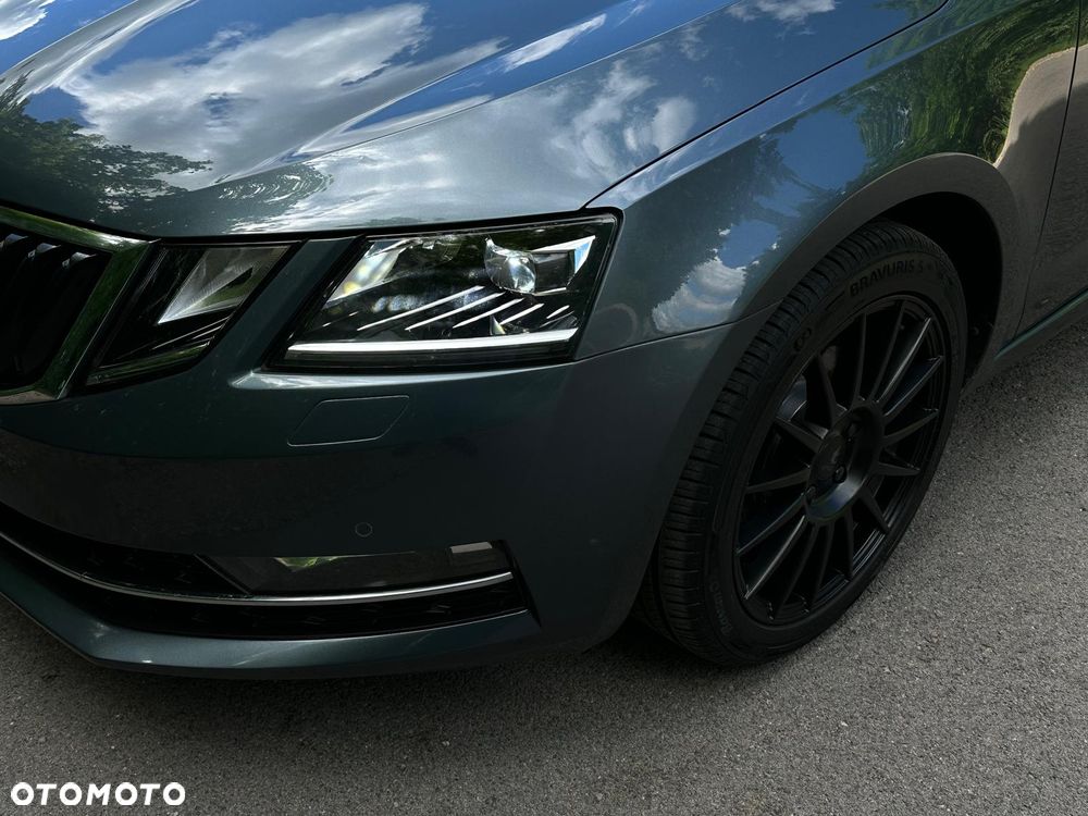Skoda Octavia 1.8 TSI DSG Style - 10