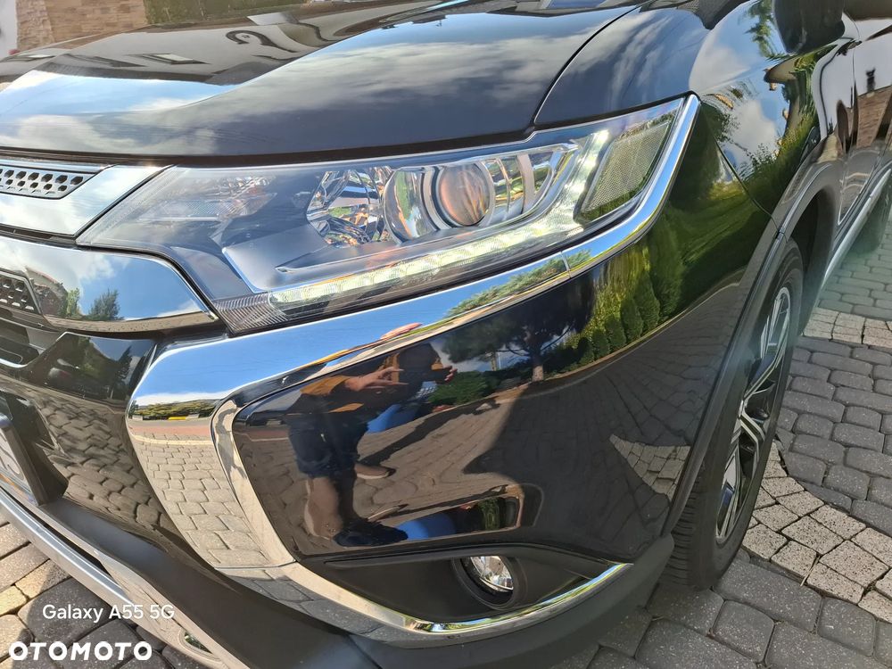 Mitsubishi Outlander 2.0 Intense 2WD CVT - 11