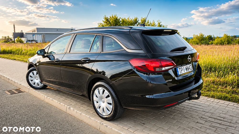 Opel Astra - 2