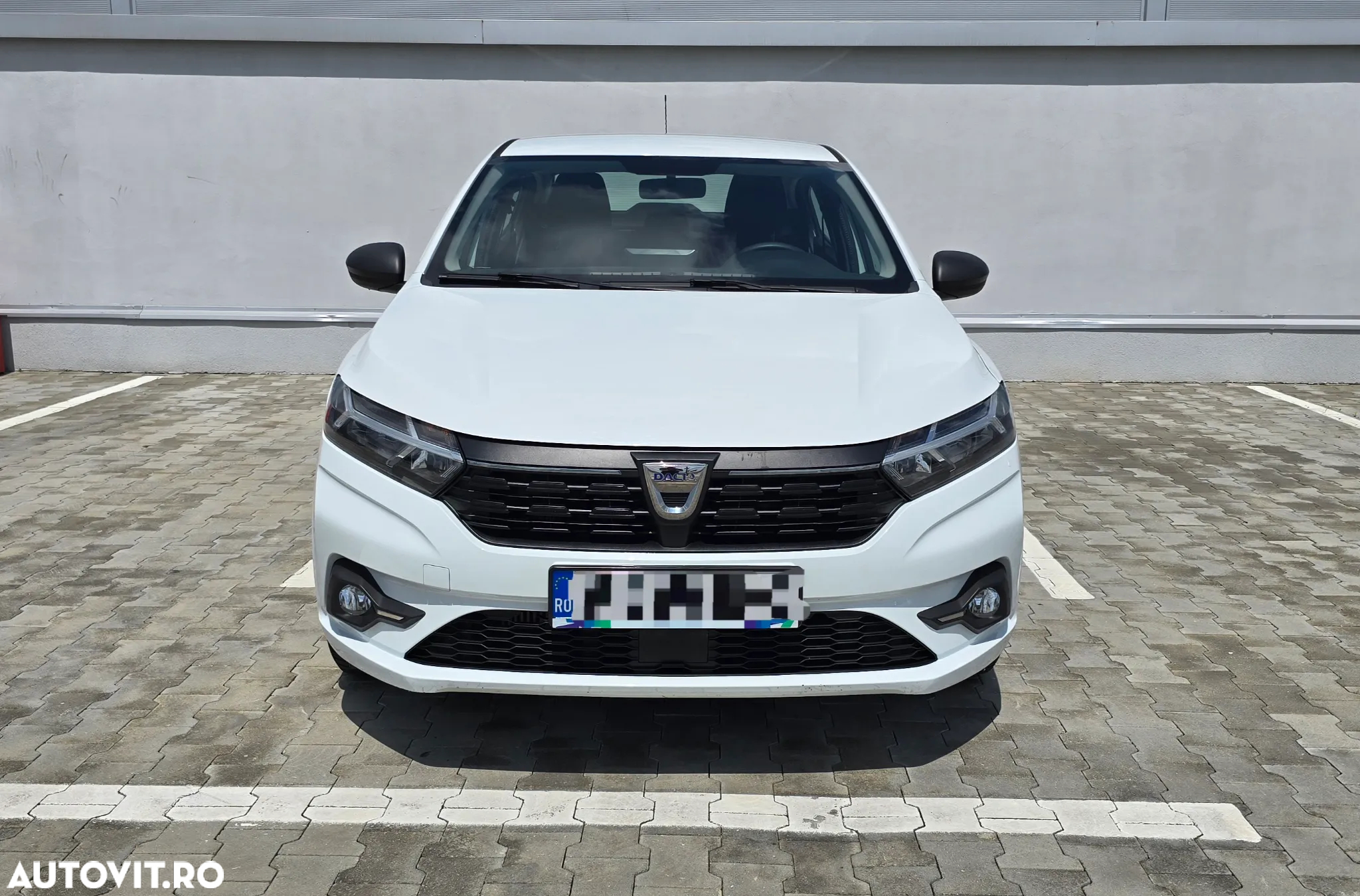 Dacia Logan ECO-G 100 Essential - 9
